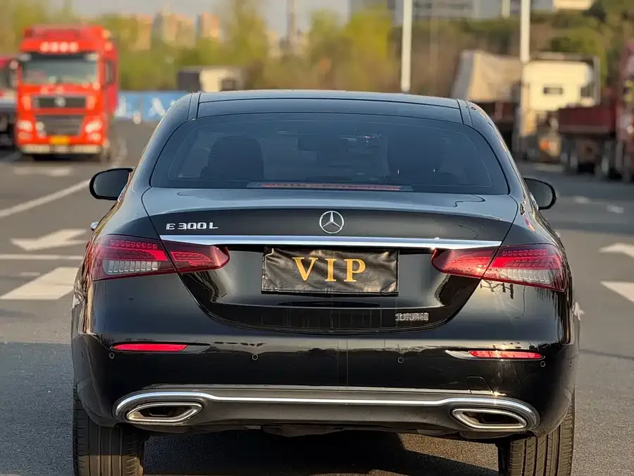 Mercedes-Benz E-Class Mercedes-Benz E-Class 2023 E 300 L Luxury Edition 2023 — миниатюра 5