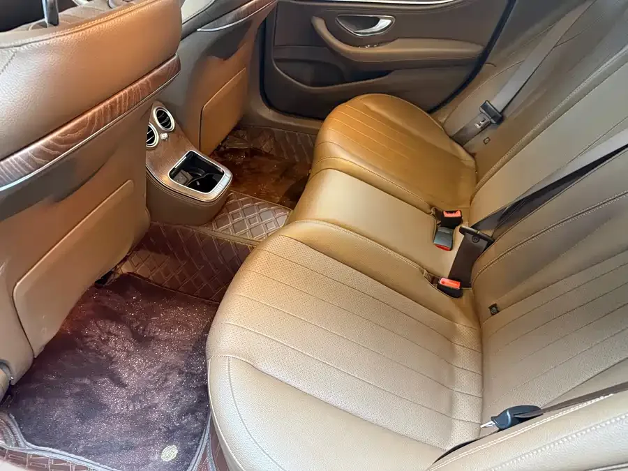 Mercedes-Benz E-Class Mercedes-Benz E-Class 2023 E 300 L Fashion Edition 2023 — миниатюра 2