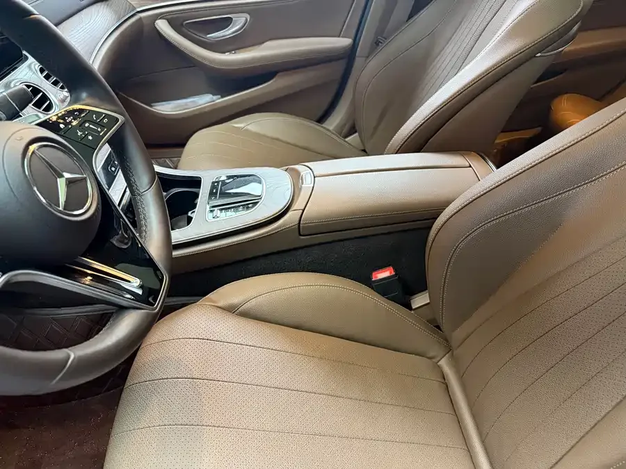 Mercedes-Benz E-Class Mercedes-Benz E-Class 2023 E 300 L Fashion Edition 2023 — миниатюра 4