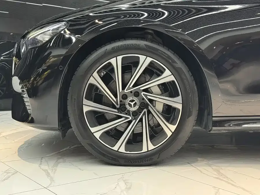 Mercedes-Benz E-Class Mercedes-Benz E-Class 2024 E 300 L Luxury Edition 2024 — миниатюра 3