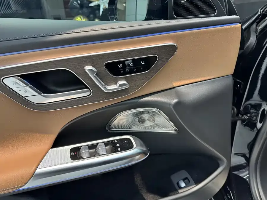 Mercedes-Benz E-Class Mercedes-Benz E-Class 2024 E 300 L Luxury Edition 2024 — миниатюра 4