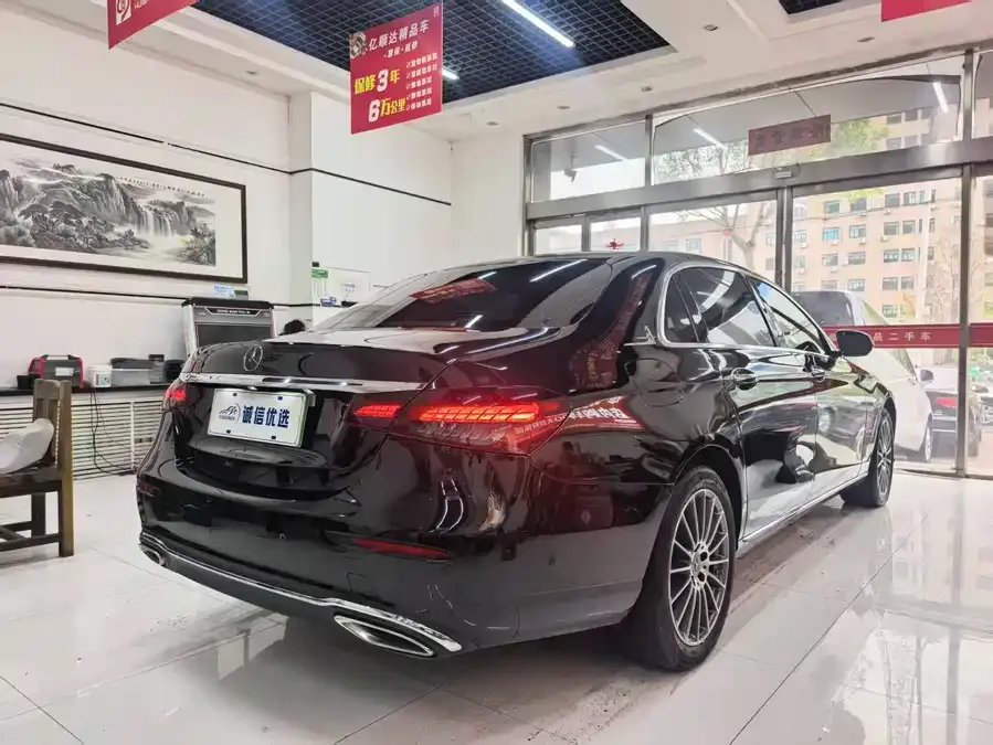 Mercedes-Benz E-Class Mercedes-Benz E-Class 2023 E 260 L 4MATIC 2023 — миниатюра 4
