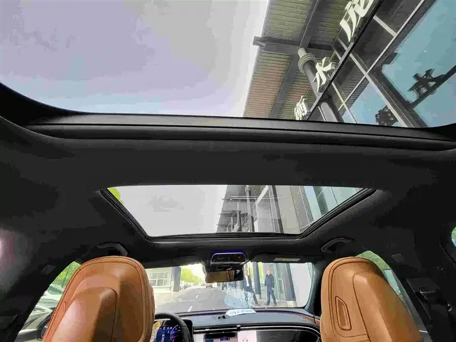 Mercedes-Benz E-Class Mercedes-Benz E-Class 2024 E 300 L Luxury Edition 2024 — миниатюра 5