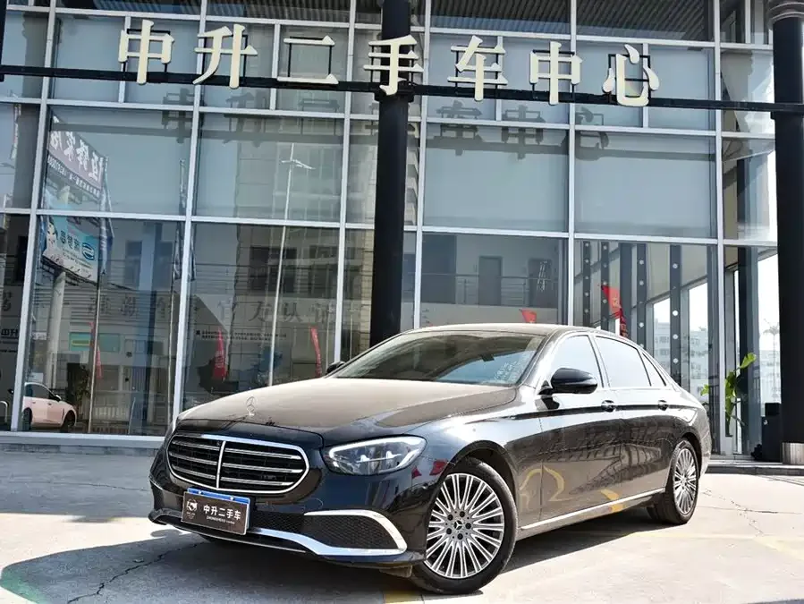 Mercedes-Benz E-Class 2023