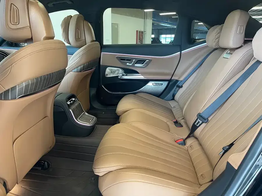 Mercedes-Benz E-Class Mercedes-Benz E-Class 2025 E 300 L Luxury Edition 2025 — миниатюра 5