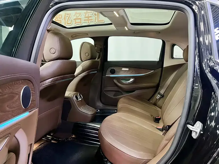 Mercedes-Benz E-Class Mercedes-Benz E-Class 2023 facelift E 300 L Fashion Edition 2023 — миниатюра 3