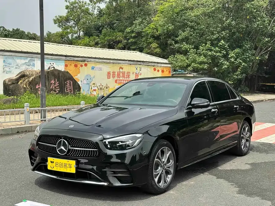 Mercedes-Benz E-Class 2024