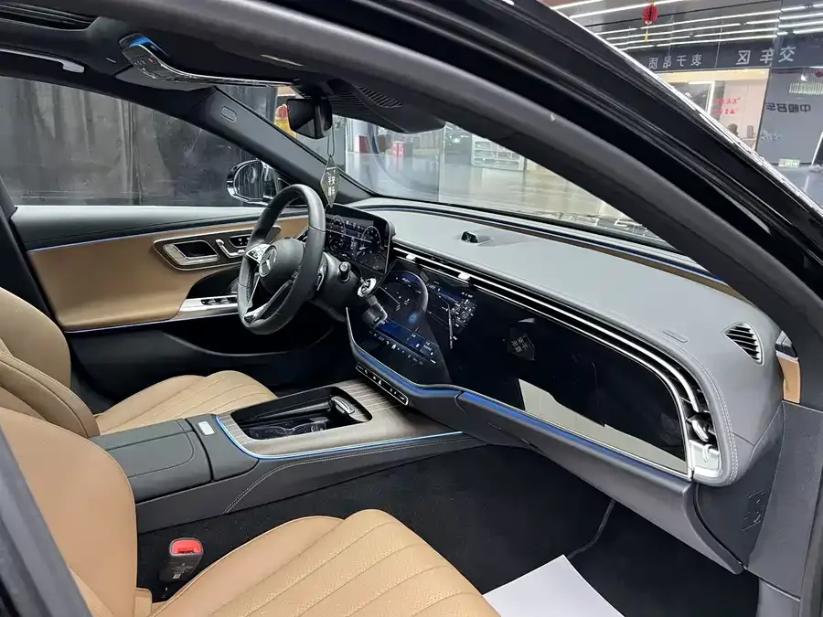 Mercedes-Benz E-Class Mercedes-Benz E-Class 2024 E 300 L Luxury Edition 2024 — миниатюра 5