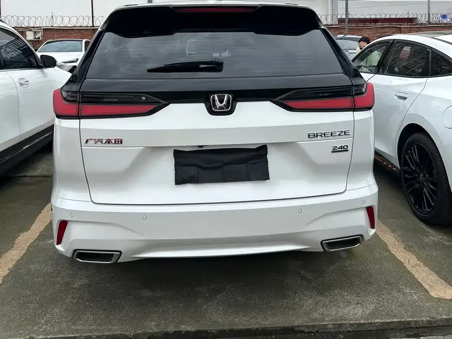 Honda Breeze Haoying 2023 240TURBO 2WD Luxury Edition 5 Seaters 2024 — миниатюра 2