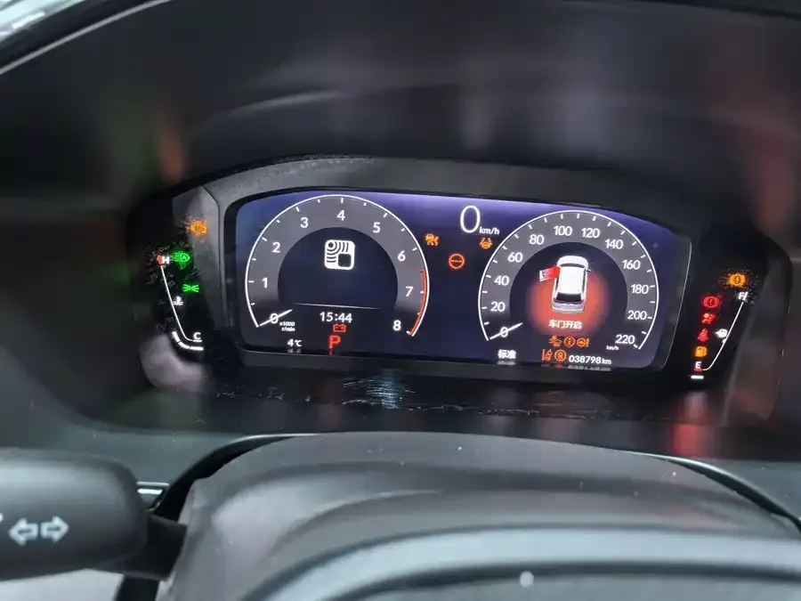 Honda Breeze Haoying 2023 240TURBO 2WD Luxury Edition 5 Seaters 2024 — миниатюра 3
