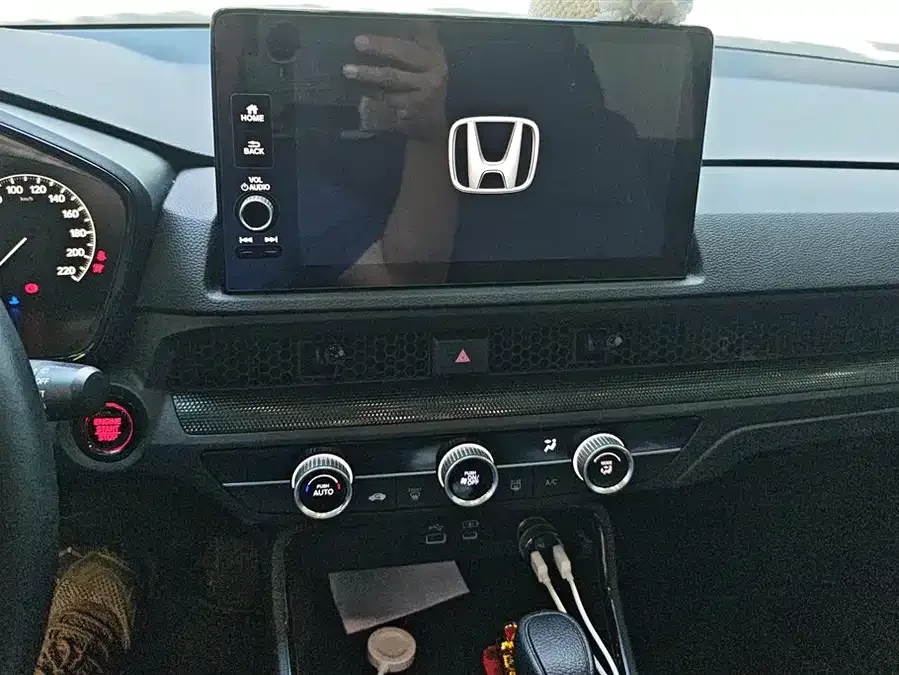 Honda Breeze Haoying 2025 240TURBO 2WD Elite Edition 5 Seaters 2025 — миниатюра 4