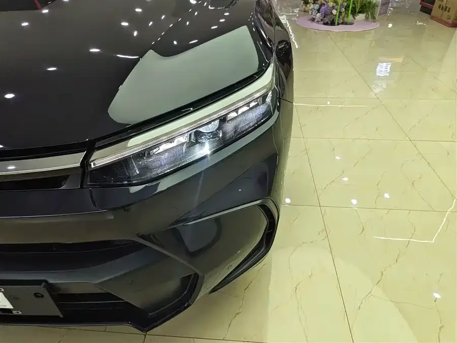 Honda Breeze Haoying 2023 240TURBO 2WD Elite Edition 5 Seaters 2023 — миниатюра 3