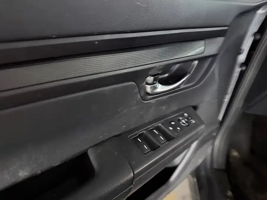 Honda Breeze Haoying 2023 240TURBO 2WD Elite Edition 5 Seaters 2023 — миниатюра 3