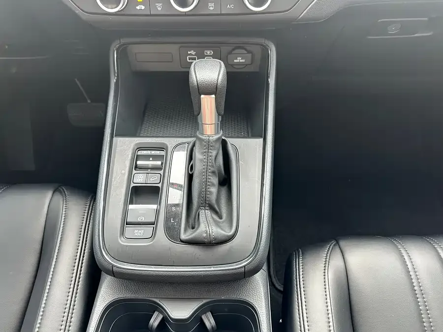 Honda Breeze Haoying 2023 240TURBO 2WD Elite Edition 5 Seaters 2023 — миниатюра 4