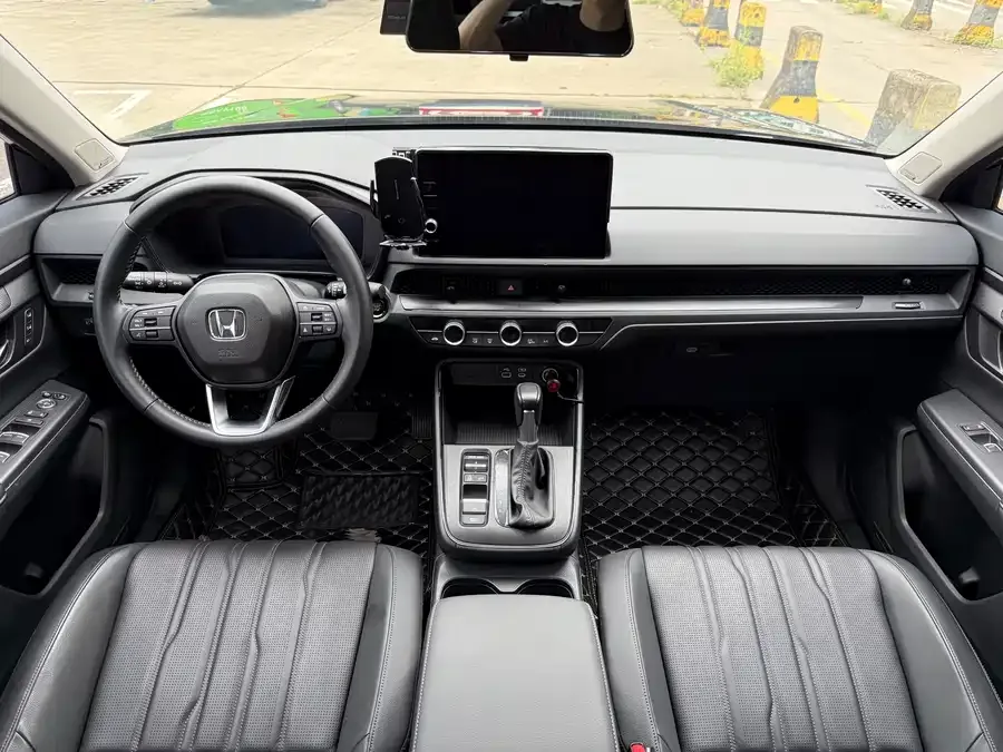 Honda Breeze Haoying 2023 240TURBO 2WD Premium Edition 5 Seaters 2023 — миниатюра 2