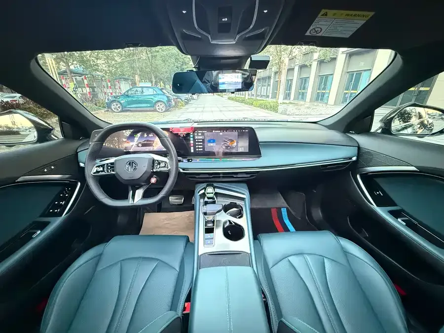 MG 7 MG7 2023 2.0T Automatic Beauty Hunter Luxury Edition 2023 — миниатюра 2