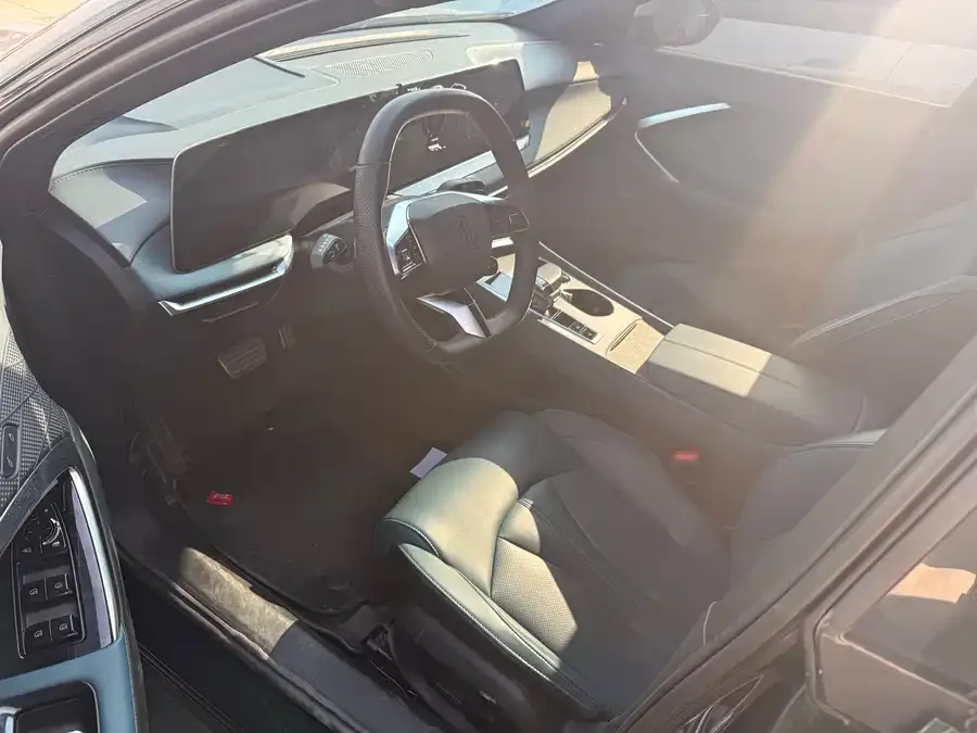 MG 7 MG7 2023 1.5T DCT Elegant Edition 2023 — миниатюра 4
