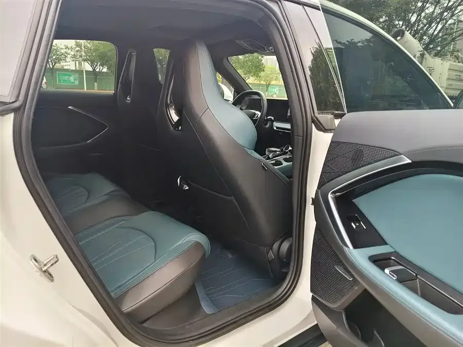 MG 7 MG7 2023 1.5T DCT Luxury Edition 2024 — миниатюра 4