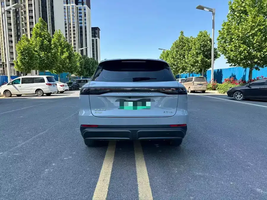 Chery Fengyun T9 Fengyun T9 2024 120 Long-range version Comfortable 5-seater Ternary Lithium 2025 — миниатюра 5