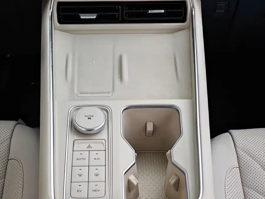 Chery Fengyun T9 Fengyun T9 2024 120mm Long Range Comfort 7-seater LiFePO4 2025 — миниатюра 4