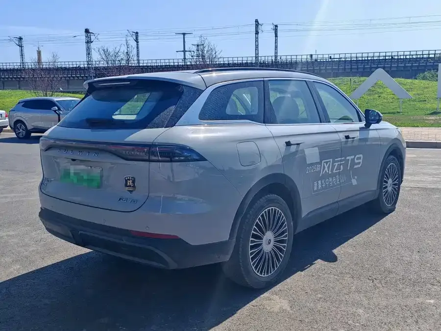 Chery Fengyun T9 Fengyun T9 2024 120 Long-range flagship 7-seater ternary lithium 2024 — миниатюра 3