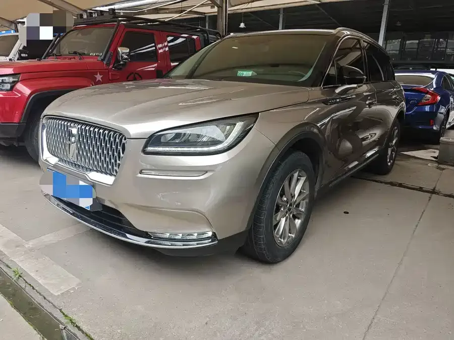 Lincoln Adventurer Adventurer 2020 2.0T two-wheel drive exclusive edition 2022 — фото 1, купить с доставкой в Москву
