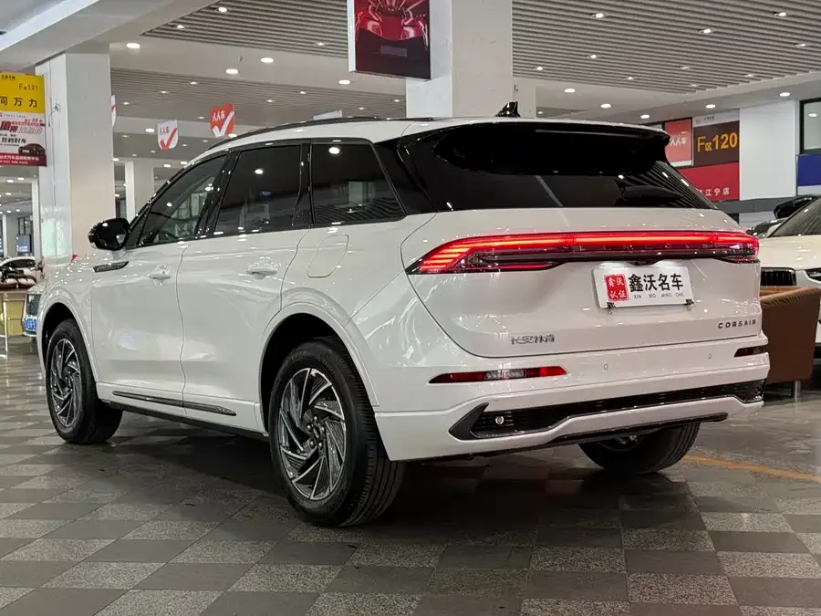 Lincoln Adventurer Adventurer 2024 1.5T 2WD Premium Hybrid Edition 2025 — миниатюра 2