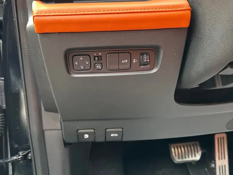 Changan UNI-V Changan UNI-V 2023 1.5T Sports Edition 2023 — миниатюра 5