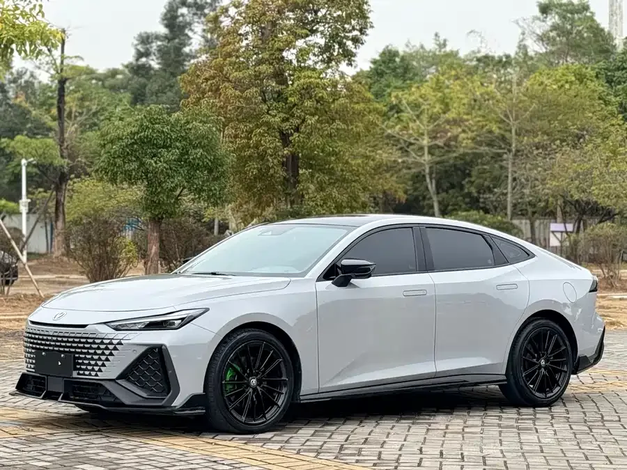 Changan UNI-V 2023