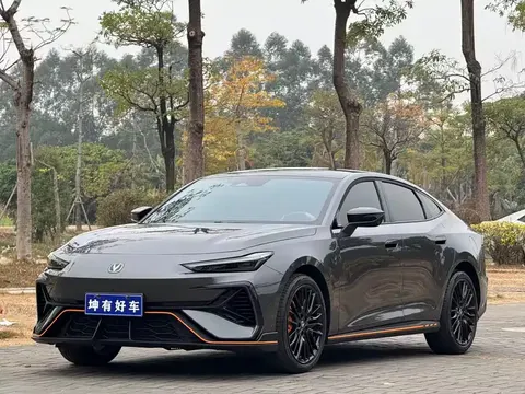 Changan UNI-V 2025 купить в Москве
