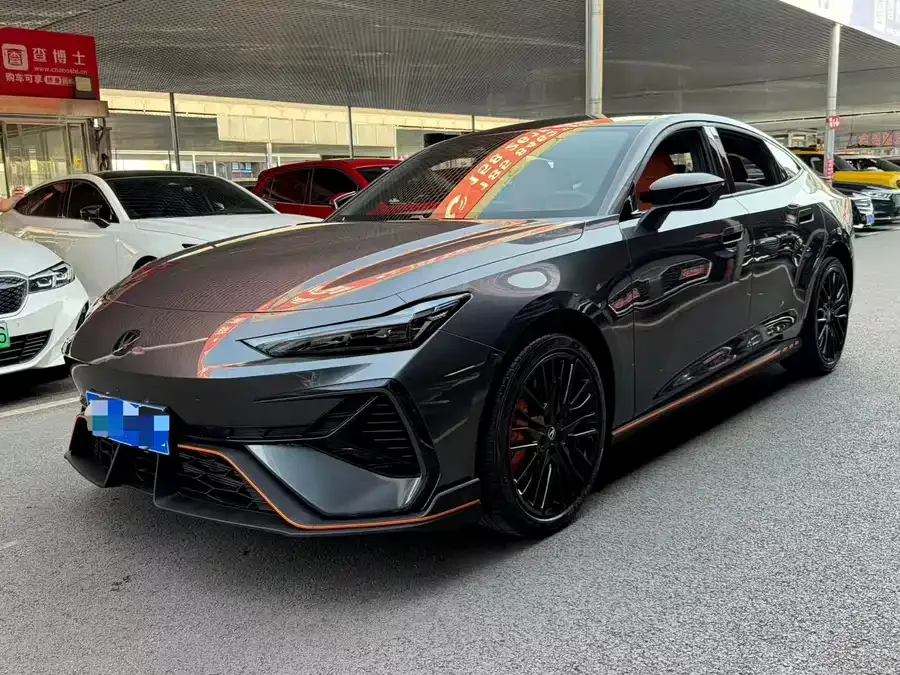 Changan UNI-V 2025