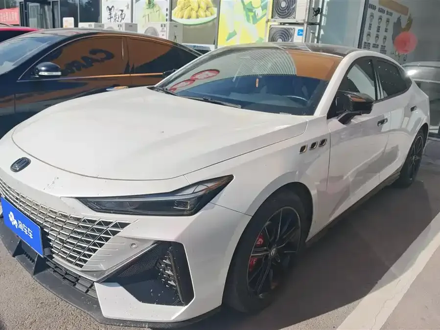 Changan UNI-V 2024