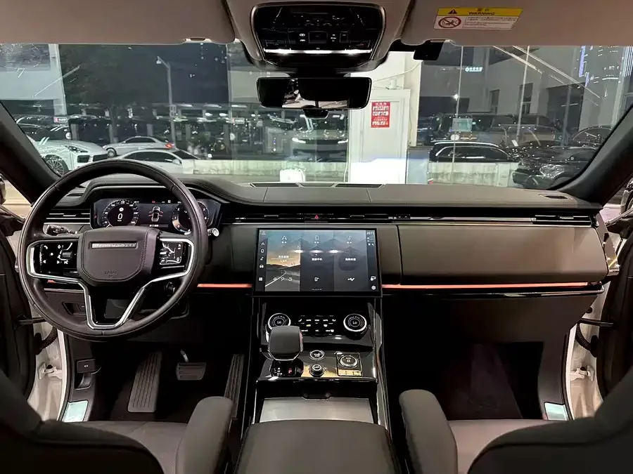 Land Rover Range Rover Sport Range Rover Sport 2023 360PS S 2023 — миниатюра 5