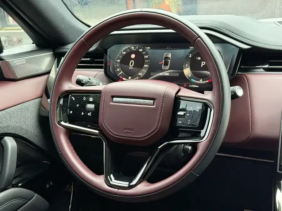 Land Rover Range Rover Sport Range Rover Sport 2024 400PS Dynamic HSE 2025 — миниатюра 4