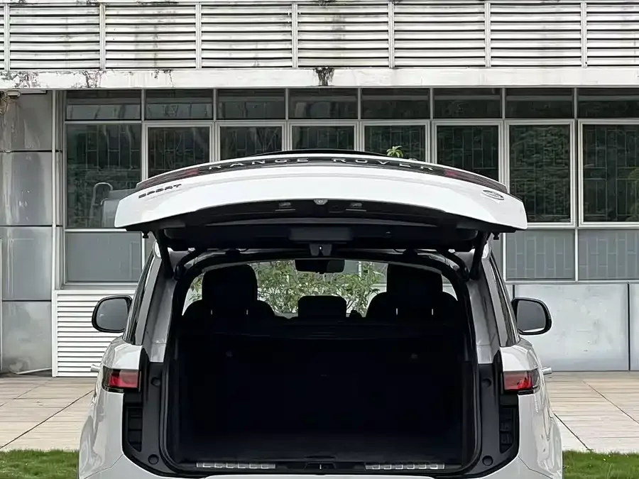 Land Rover Range Rover Sport Range Rover Sport 2023 400PS Dynamic SE 2023 — миниатюра 3