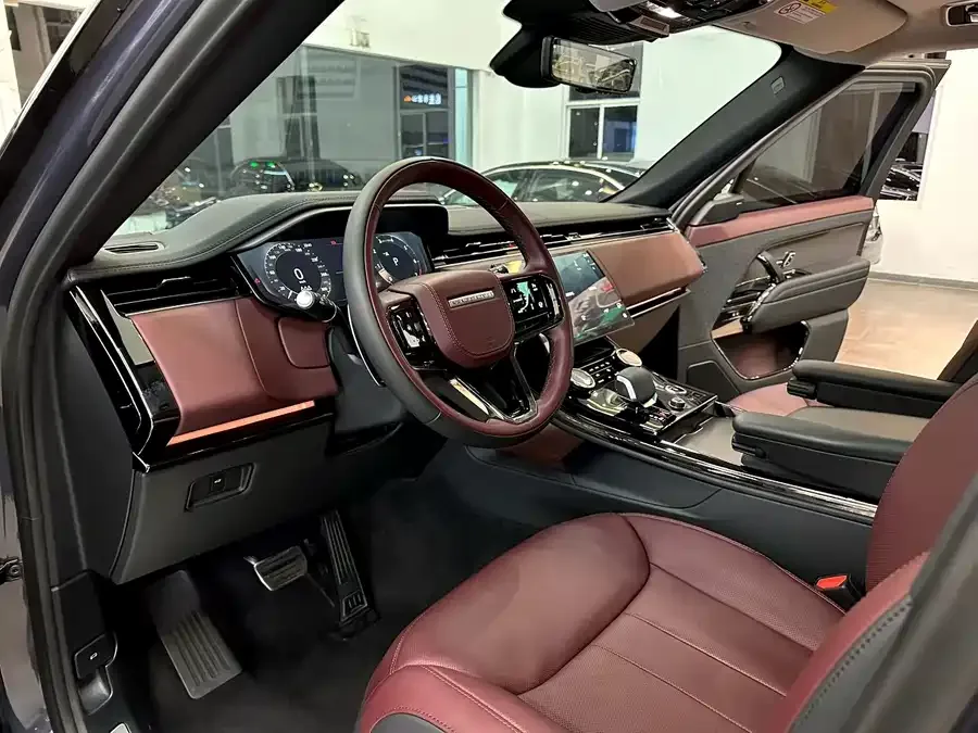 Land Rover Range Rover Sport Range Rover Sport 2023 400PS Dynamic SE 2024 — миниатюра 3