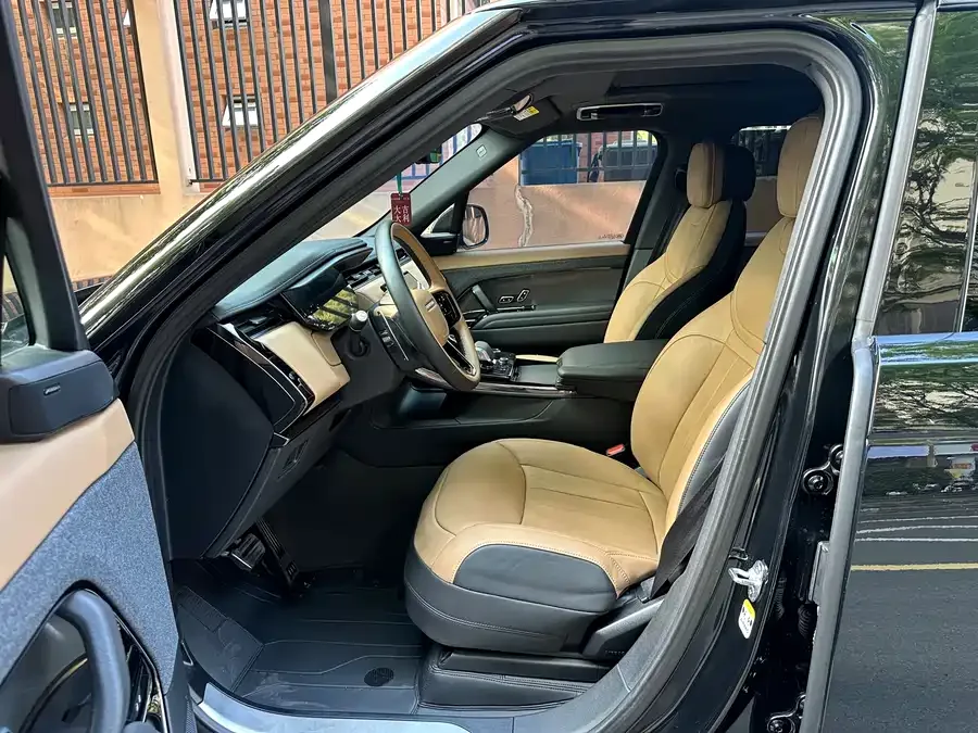 Land Rover Range Rover Sport Range Rover Sport 2023 400PS Dynamic SE 2023 — миниатюра 2