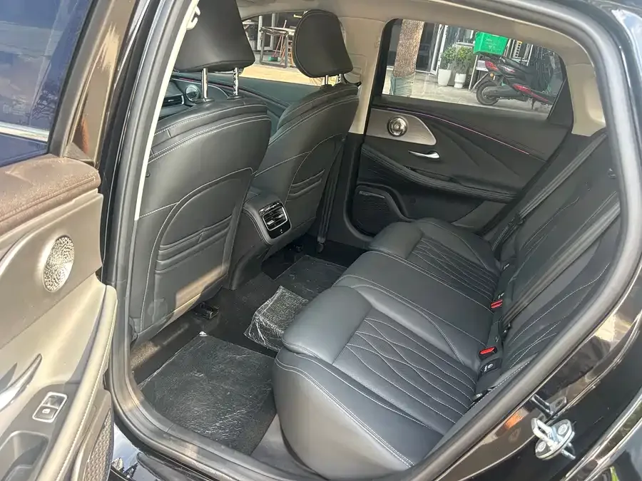 Chery Arrizo 8 Arrizo 8 2024 1.6T DCT Excellence Edition 2024 — миниатюра 2