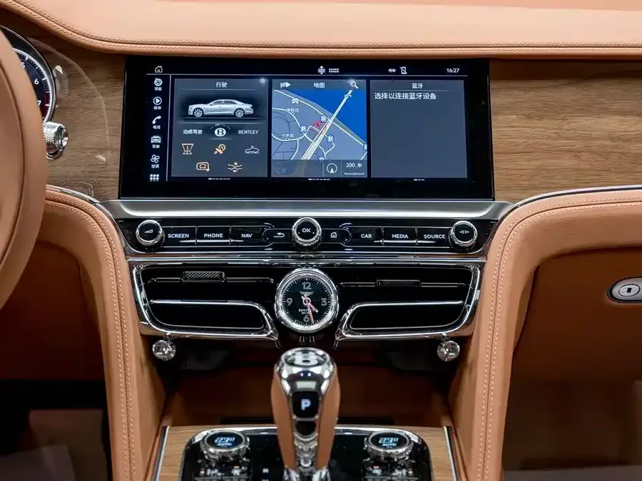 Bentley Flying Spur Flying Spur 2024 4.0T V8 Standard Edition 2026 — миниатюра 5