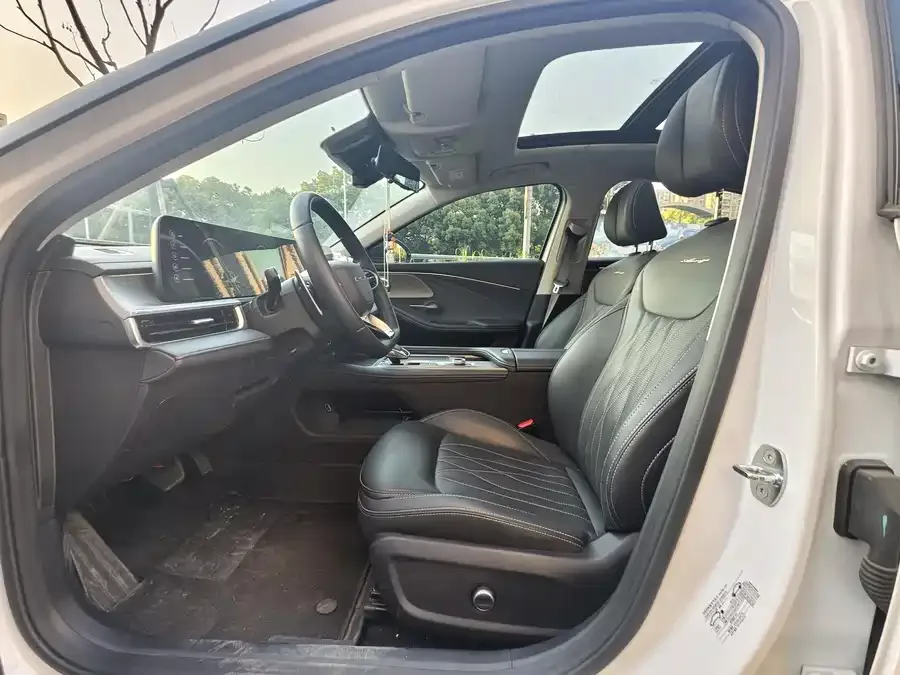 Chery Arrizo 8 Arrizo 8 2022 1.6T DCT Elegant 2024 — миниатюра 3