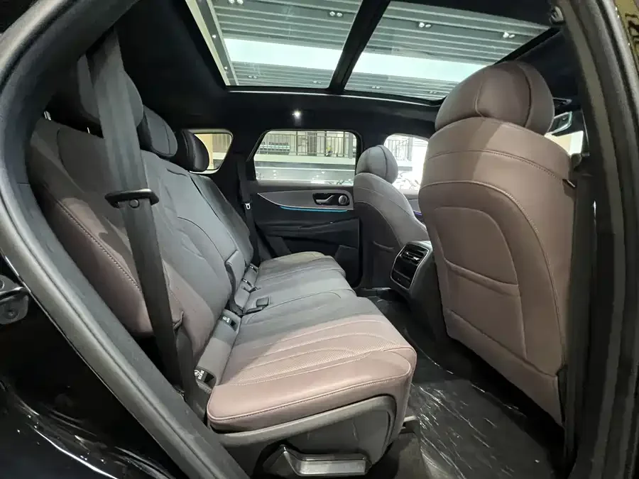 Chery Tiggo 9 Tiggo 9 2025 2.0T dual-clutch 2WD Luxury Edition 5 seats 2025 — миниатюра 5