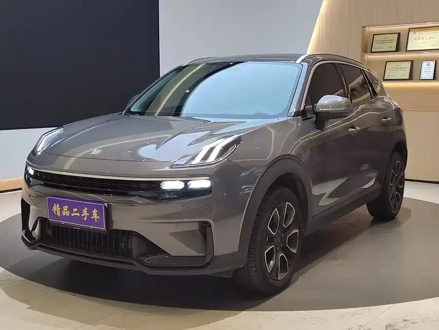 Lynk & Co 06 2023