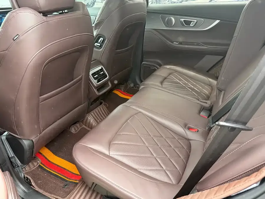 Chery Tiggo 8 Pro Tiggo 8 PRO 2024 Champion Edition 290T two-wheel drive high-gloss version with 5 seats 2023 — миниатюра 2