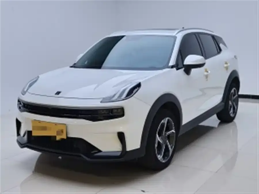 Lynk & Co 06 2023