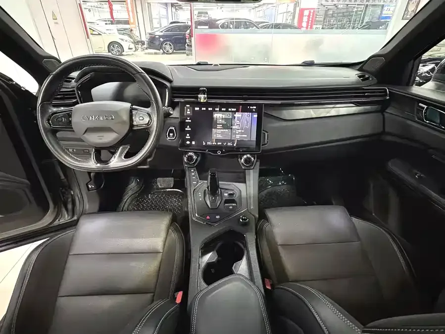 Lynk & Co 01 Lynk & Co 01 2021 2.0TD four-wheel drive Halo 2022 — миниатюра 3