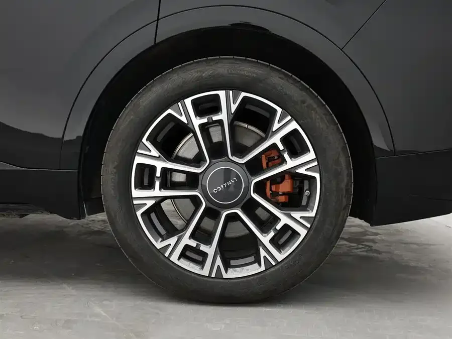 Lynk & Co 900 Lynk & Co 900 2025 1.5T Ultra 6-seater 2025 — миниатюра 3