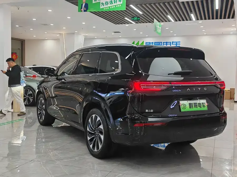 AITO M7 Wenjie M7 2024 1.5T Intelligent Driving Rear-wheel Drive Max Edition 6 Seaters 2024 — миниатюра 4