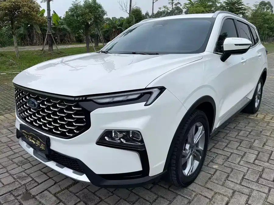 Ford Lingrui 2023 EcoBoost 170 Platinum Edition 2023 — миниатюра 3