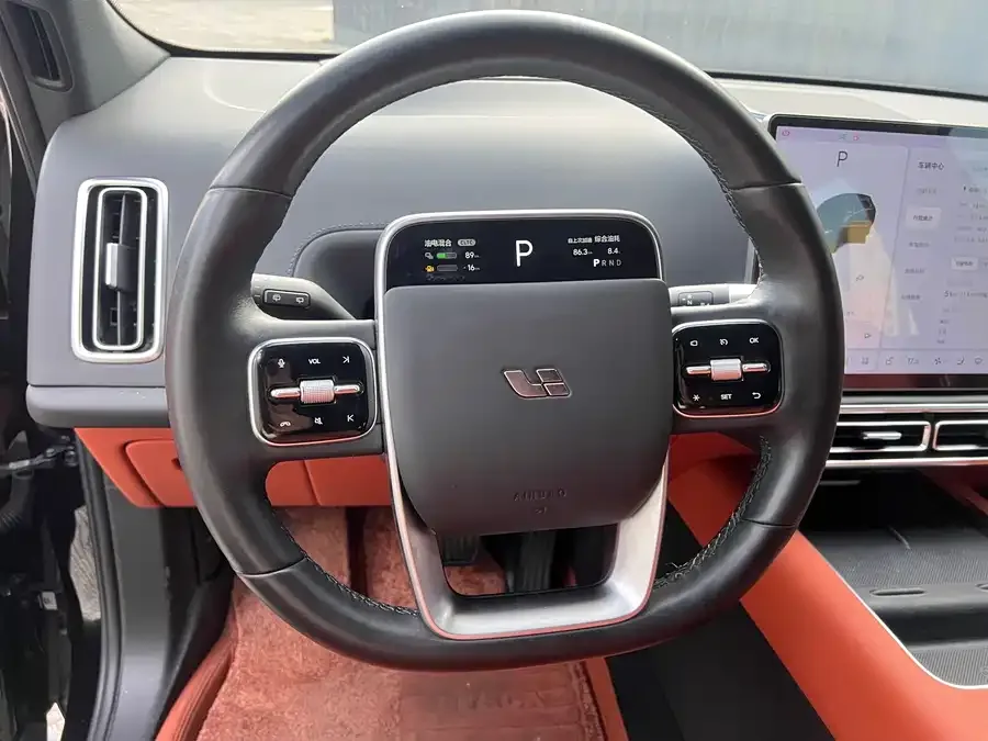 Li Xiang L7 Ideal L7 2023 Pro 2023 — миниатюра 2