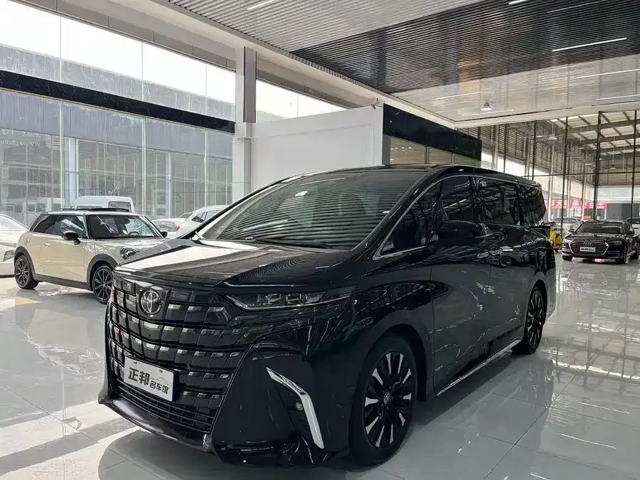 Toyota Alphard 2024
